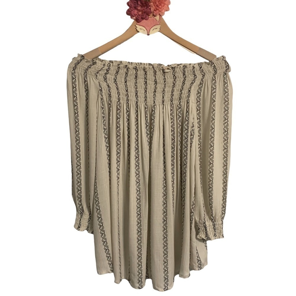 a.glow cream and black striped smocked elbow sleeve bohemian maternity top XS